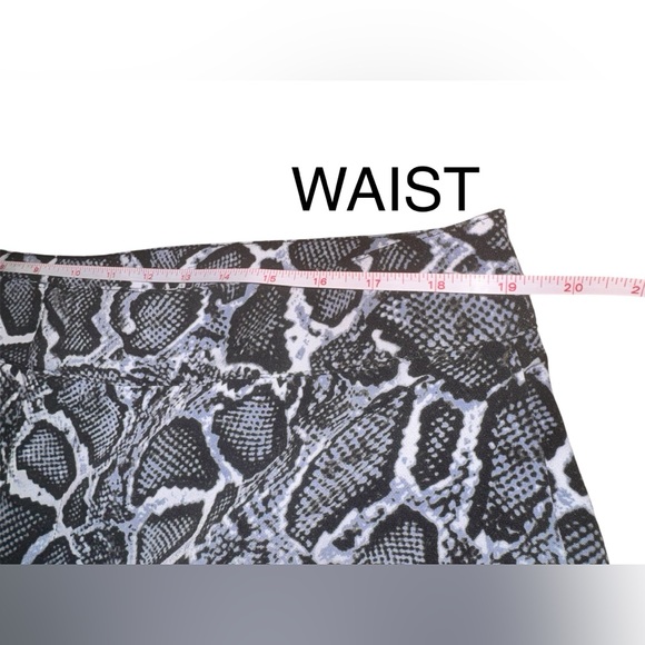 1X Nina Parker Snakeskin Print Trousers NWOT - Picture 7 of 9